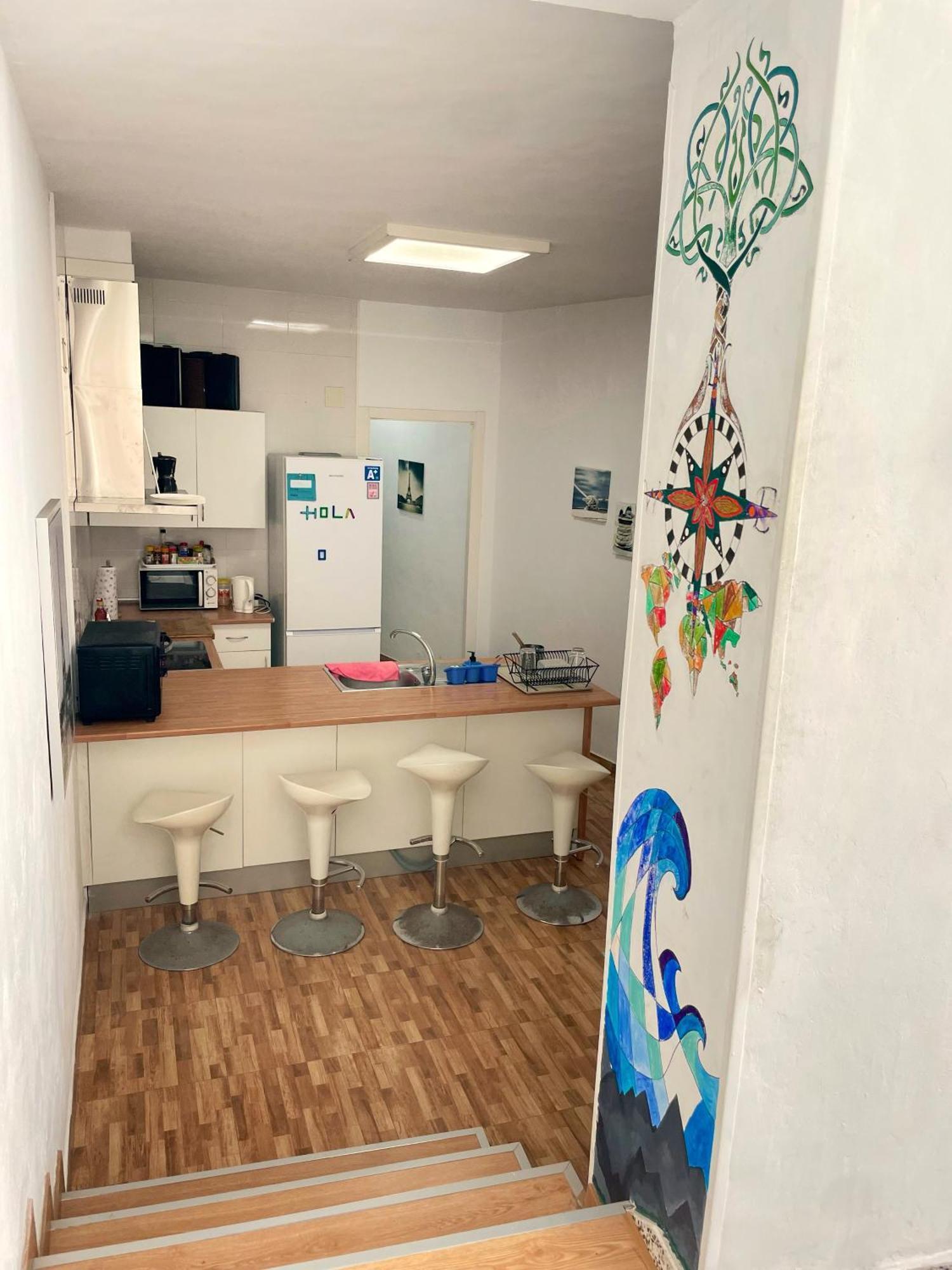Rosa De Los Vientos: Estudios Cádiz Exterior foto