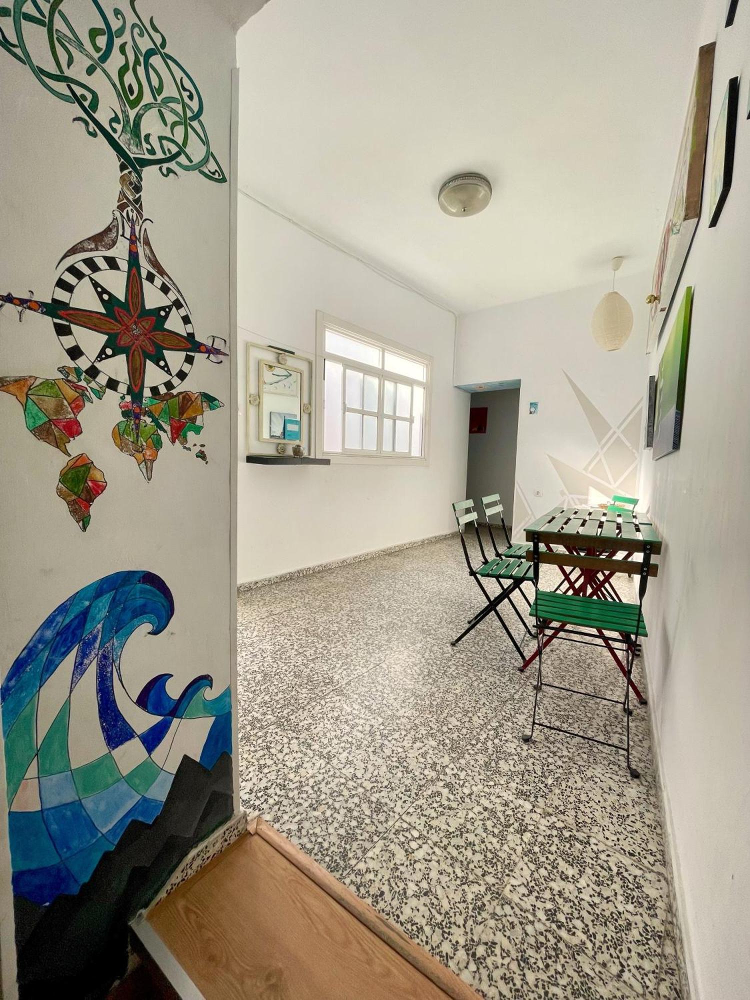 Rosa De Los Vientos: Estudios Cádiz Exterior foto